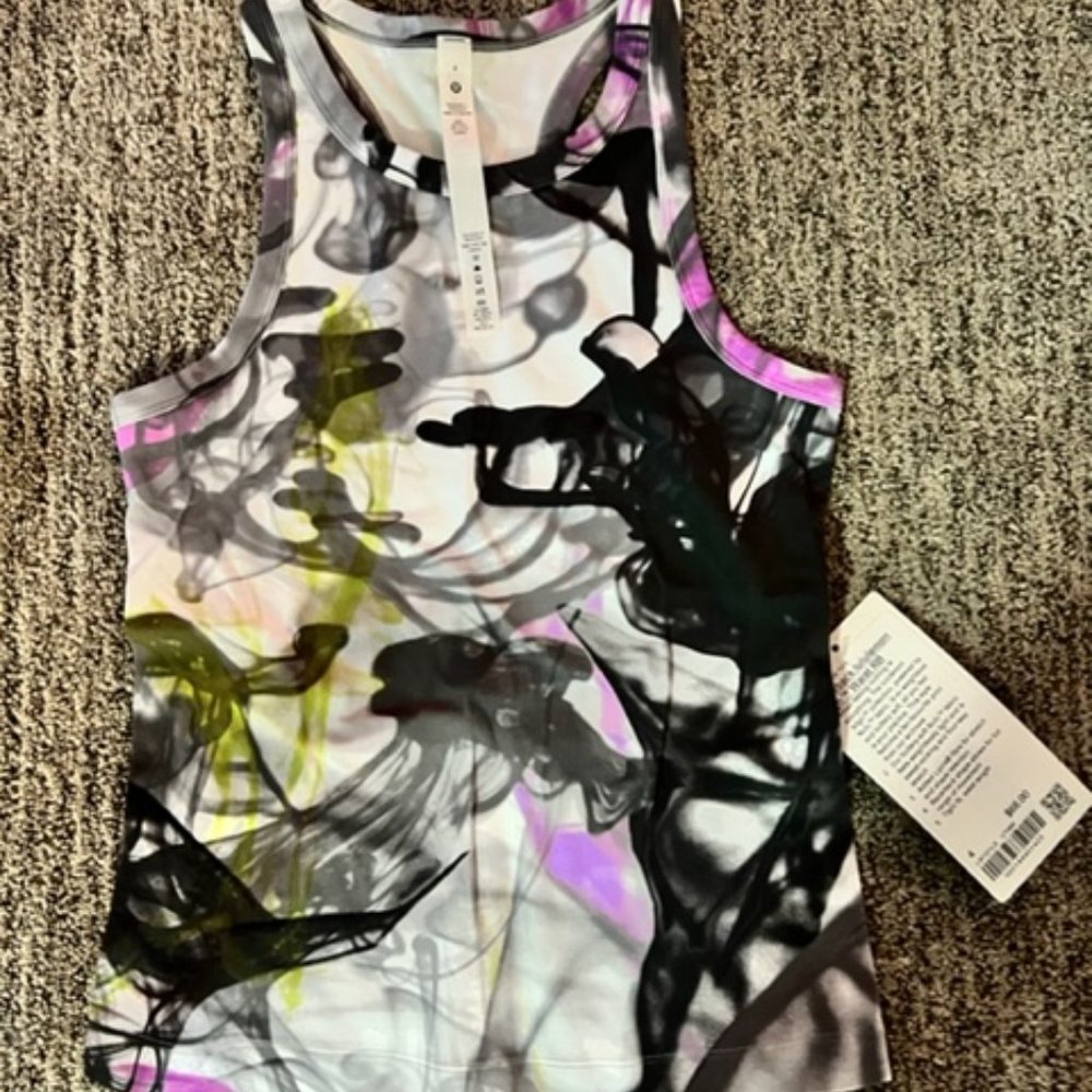 Lululemon Throwback Print lululemon Align™ Waist-Length Racerback Tank Top